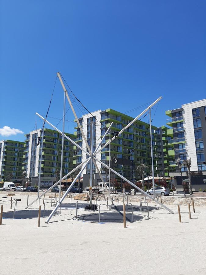 Eka Studio - Pool & Spa Beach Resort Navodari Bagian luar foto