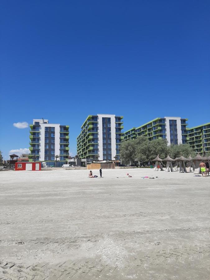 Eka Studio - Pool & Spa Beach Resort Navodari Bagian luar foto