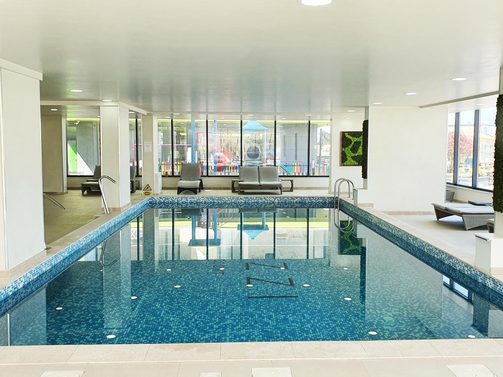Eka Studio - Pool & Spa Beach Resort Navodari Bagian luar foto